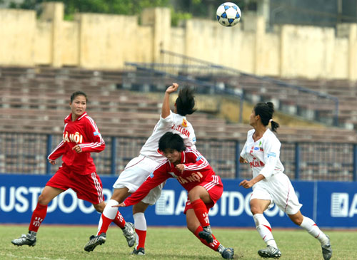 Vòng cuối bóng đá nữ VĐQG 2009: TP.HCM thắng dễ Thái Nguyên 